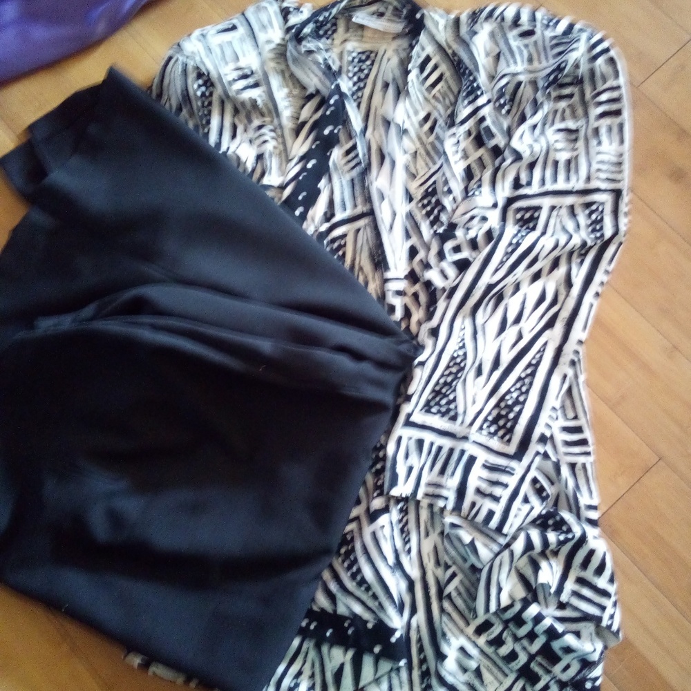 Pants suit